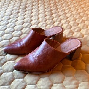 Elegant Brown Vegan Leather Mules